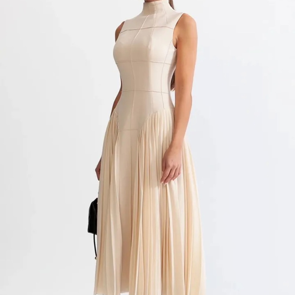Elegant designer nude mock neck bodysuit pleated skirt blush dress small - Picture 4 of 13